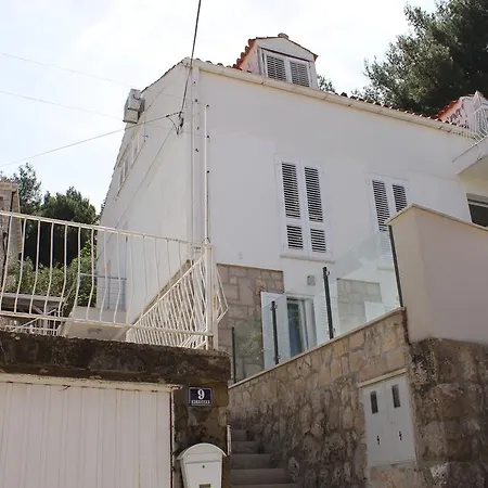 Mala Cavtat